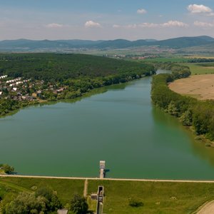 Suchá nad Parnou
