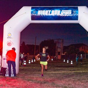 NIGHT RUN Apimed: nočný beh Dolnou Krupou