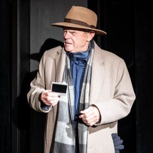 Falošná nota / Didier Caron