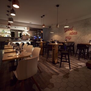 Hedon coffee & cocktails