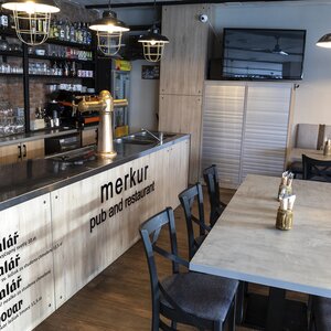 Reštaurácia & Pub Merkur