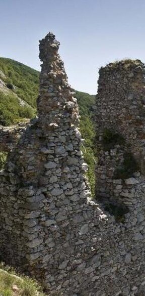 Hrad Ostrý kameň