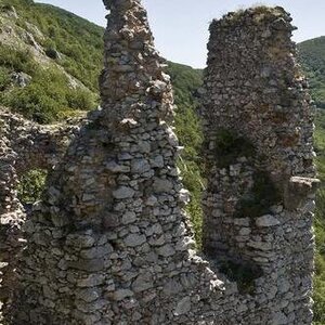 Hrad Ostrý kameň