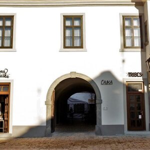Apartments 1620yr