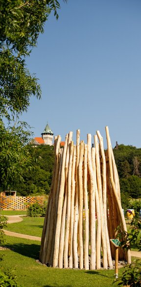 Smolenická fčela: kyvadlová doprava v Smoleniciach