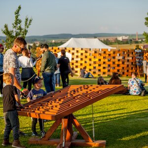 Letný festival Medokvas pod Smolenickým zámkom