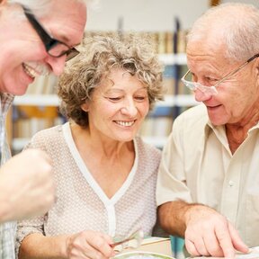 Akadémia pre seniorov