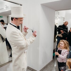 Rodinná divadelná prehliadka Stratená rukavička