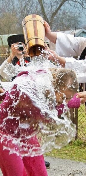 Veľkonočné zvyky a tradície - Katarína Nádaská